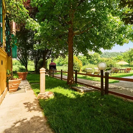 Casa Vittoria-relax Tra Di Garda E Verona Semesterbostad